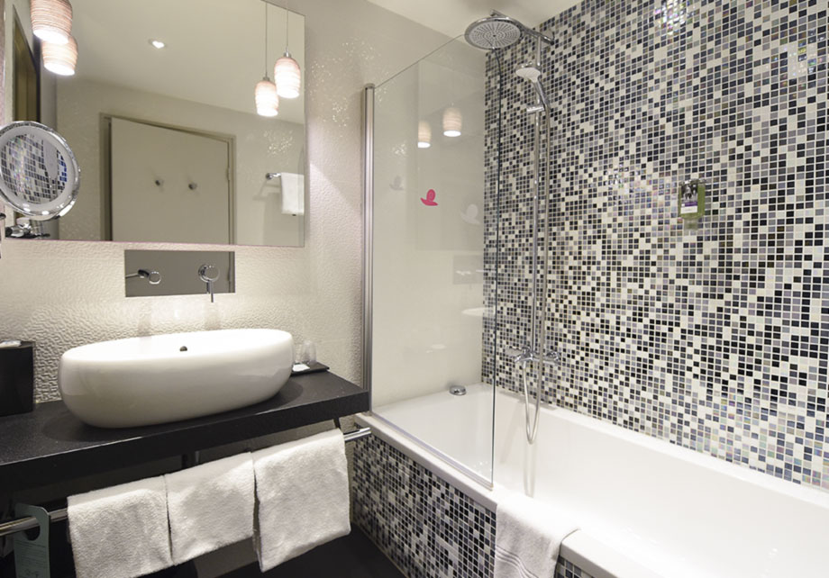 Salle De Bain Mercure Dijon