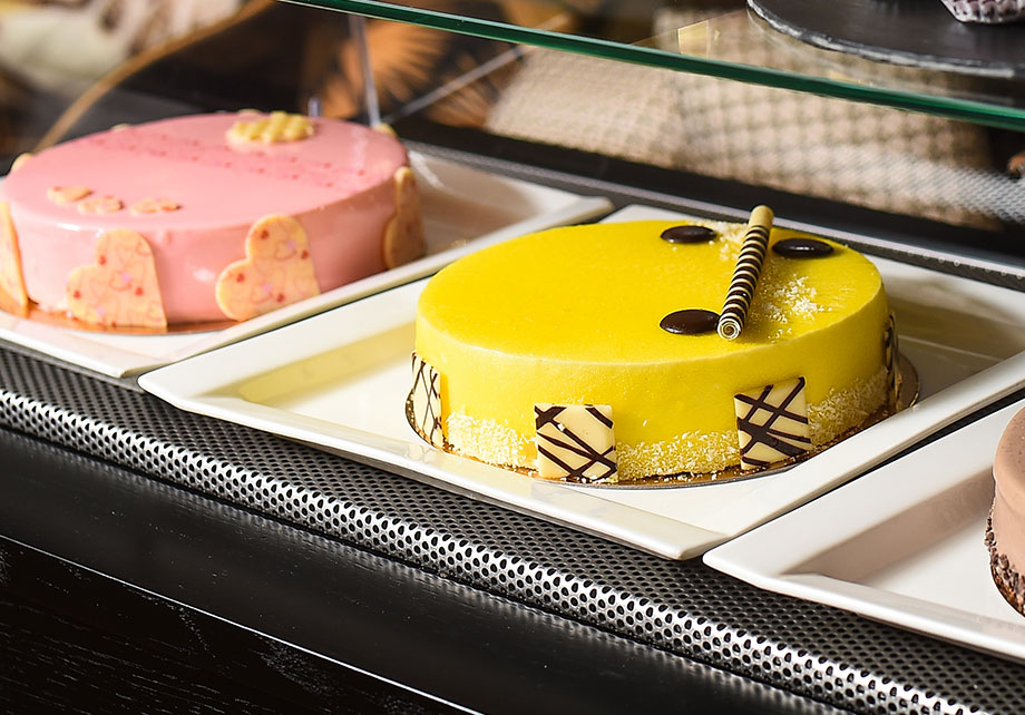 Chariot Desserts